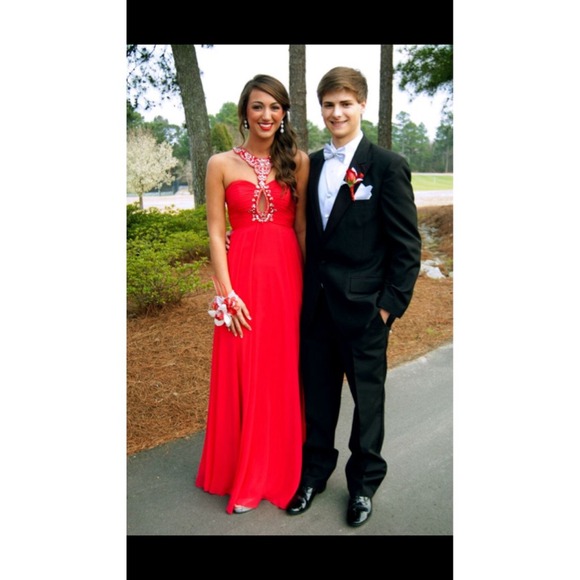 Prom Dress - Picture 1 of 4