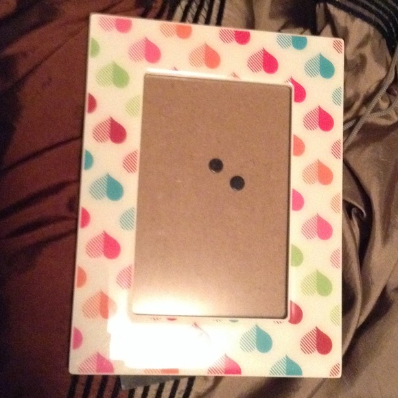 Picture frame - Picture 1 of 1