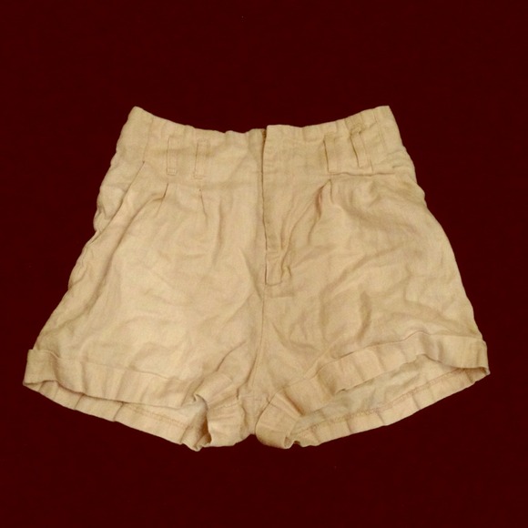 High waisted taupe shorts