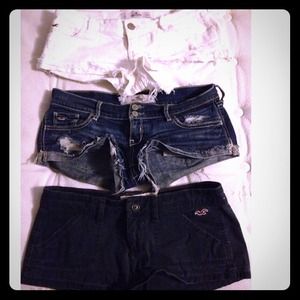 3 pairs of hollister shorts!
