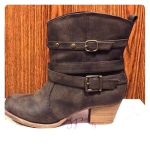 Adorable "Harlot" boots! Worn once!