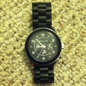 Sale !! Michael Kors watch