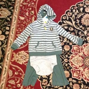 Carter's 3 piece set. NWOT