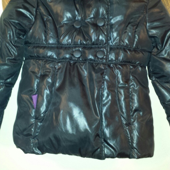 ***SOLD*** Girls jacket - Picture 2 of 4