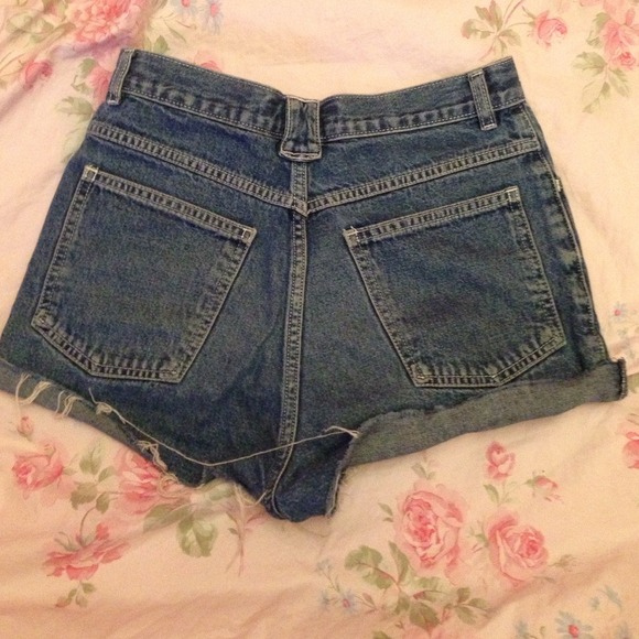 High Waisted Shorts - Picture 2 of 2