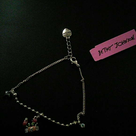 Betsey Johnson anklet