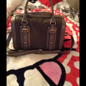 Grey Aldo purse reduced price!