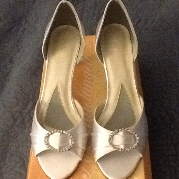 Wedding shoes David's bridal: Marissa