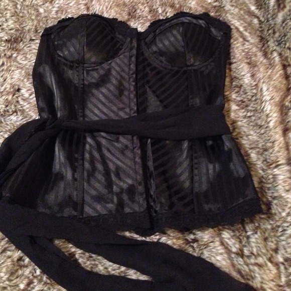 Charlotte Russe corset top with tie