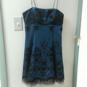 *PRICE REDUCTION* Homecoming style Dress