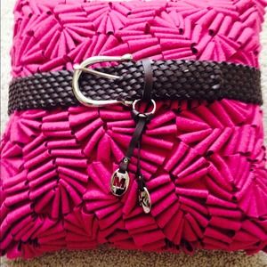 HOLD Michael kors leather belt