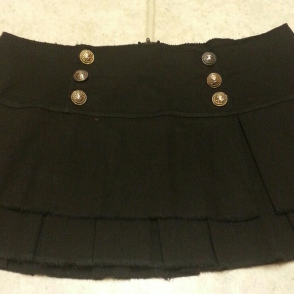 Two Tier Black Pleated Mini Skirt - Picture 1 of 4