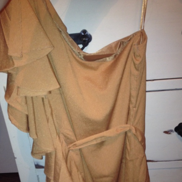 Dress - Picture 2 of 3