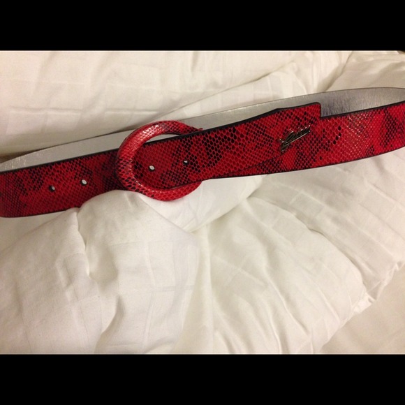 GUESS Belt