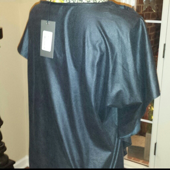 Catherine Malandrino Adona black top Petite Medium - Picture 3 of 4