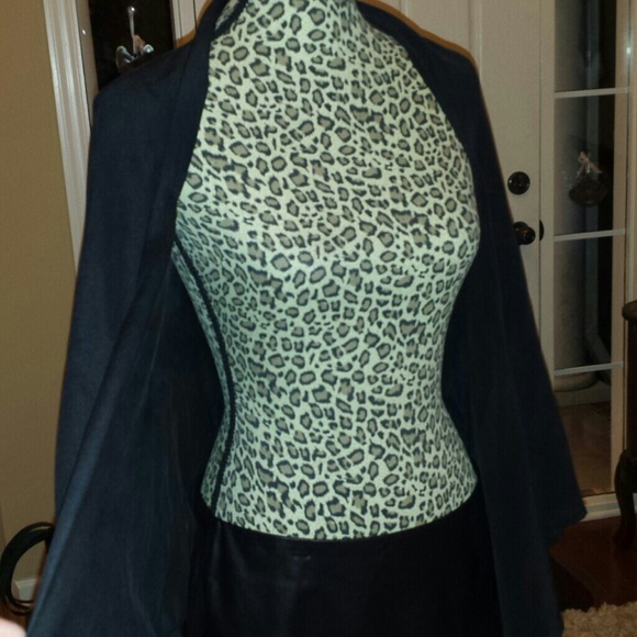 Bailey 44 Samurai black shrug ***Super cool*** - Picture 2 of 4