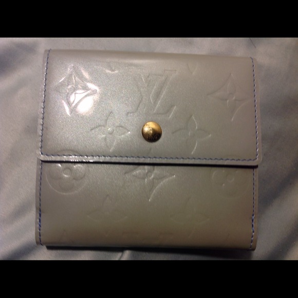 *Reduced * Louis Vuitton Vernise Elise Wallet obo