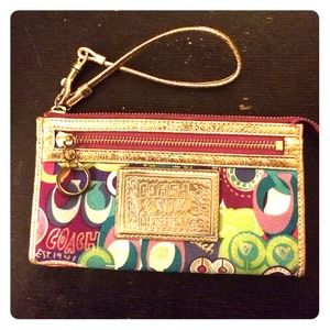 Coach poppy wristlet