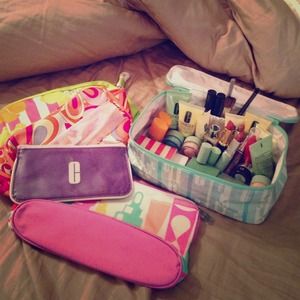 CLINIQUE  ***BUNDLE**** Sale!!! $100 down $60