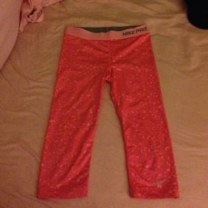 ON HOLD! Nike pro pink leggings