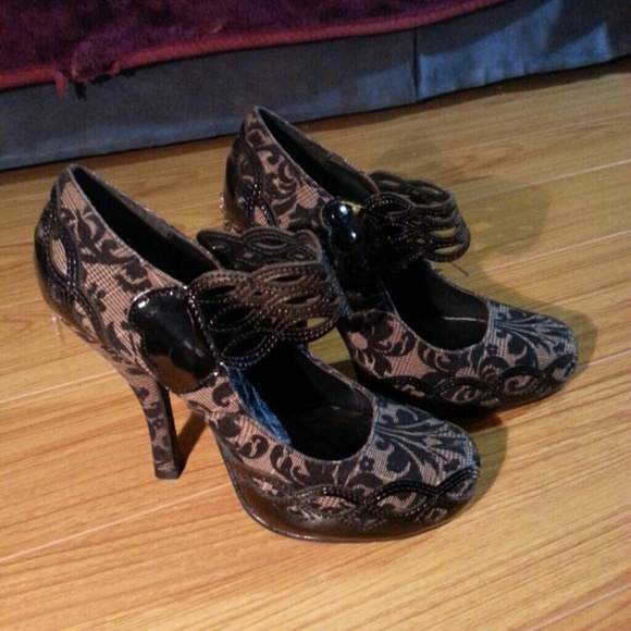 Dressy high heel maryjane pumps