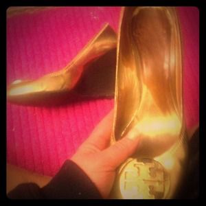 🎉REDUCED - for today - Tory Burch Sophie wedges