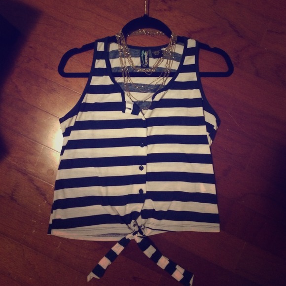 Sailor tank