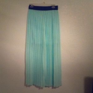 Maxi skirt