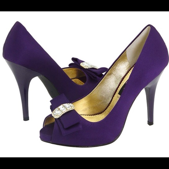 Nina Elke Open-Toe in Grape Luster