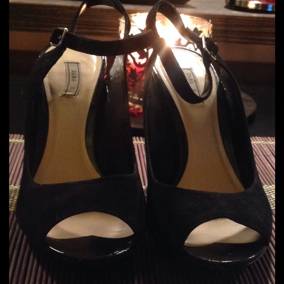 Zara Black Peeptoe Suede Heels 8/ 39 Cone - Picture 3 of 4