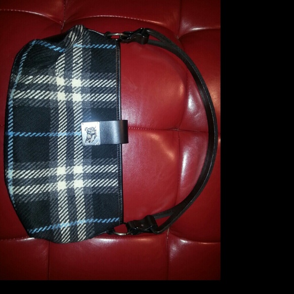 Burberry authentic purse traded