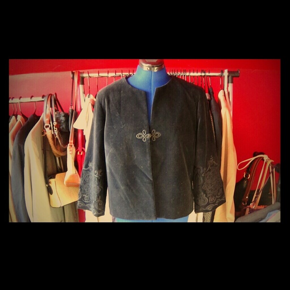 Oscar de la renta authentic emroidered coat