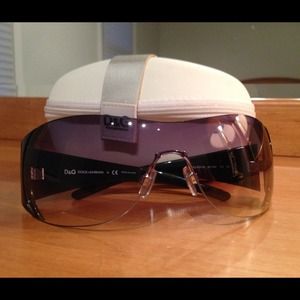 👓 Dolce and Gabbana Sunglasses 👓