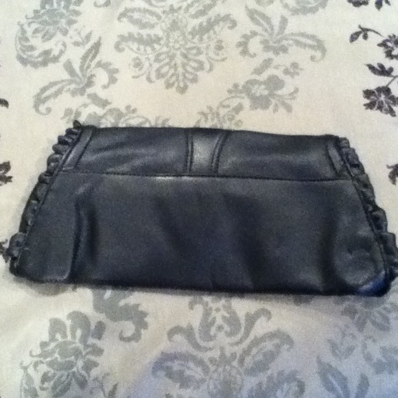 💐Clutche - Picture 2 of 4