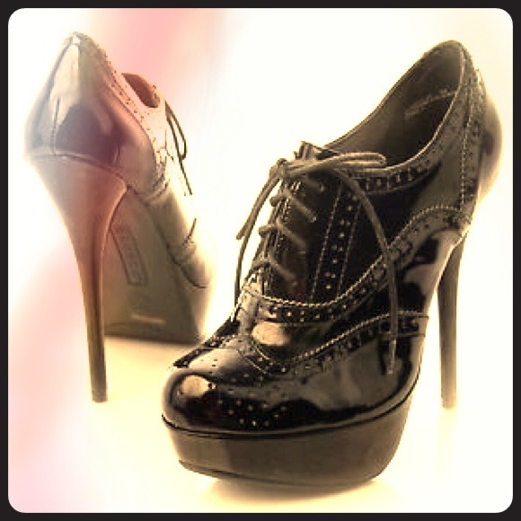 Oxford Heels