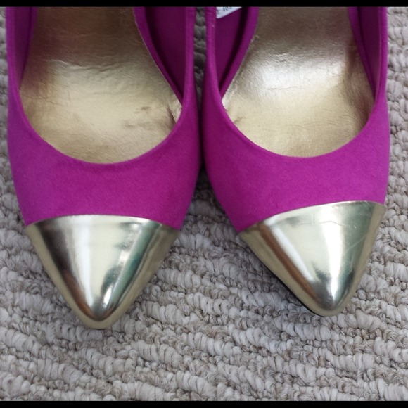 Pink High Heels - Picture 2 of 4