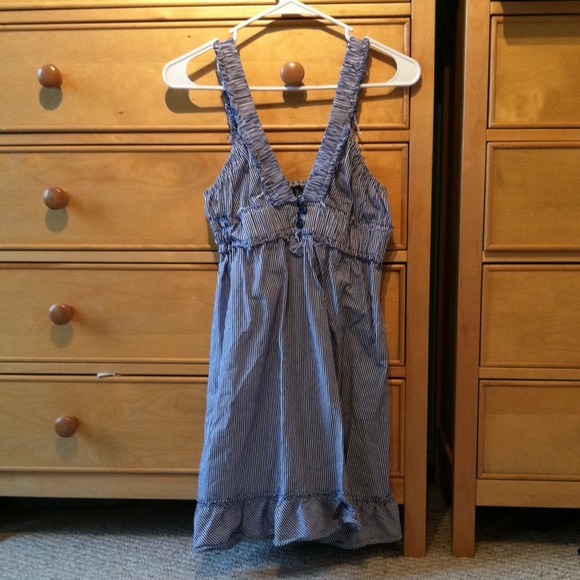 Sleeveless Dress