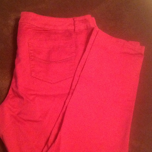 SOLD in Bundle***Jalate skinny jeans 20W