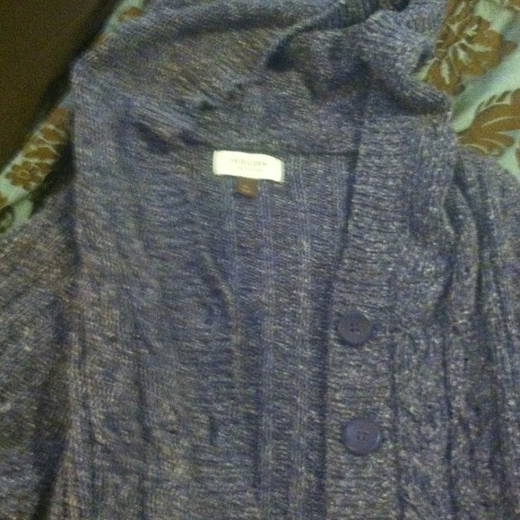 Like new cardigan sweater