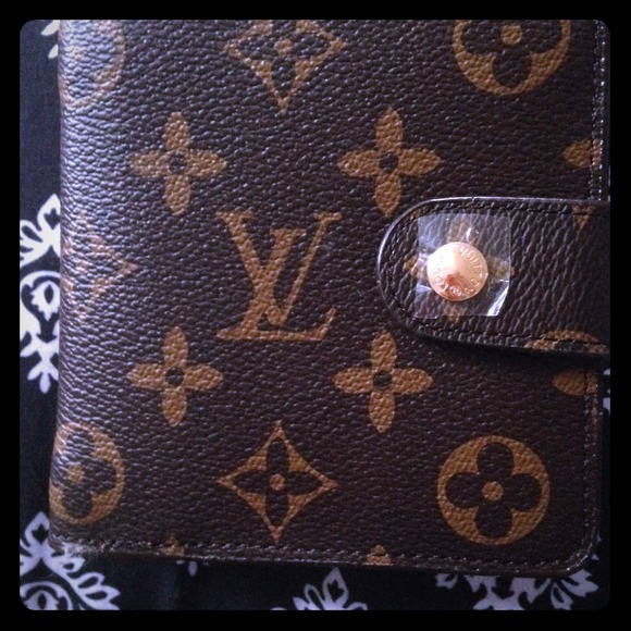 LV wallet