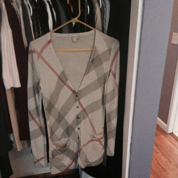 Burberry cardigan