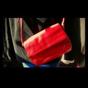 Etienne aigner authentic leather vintage handbag