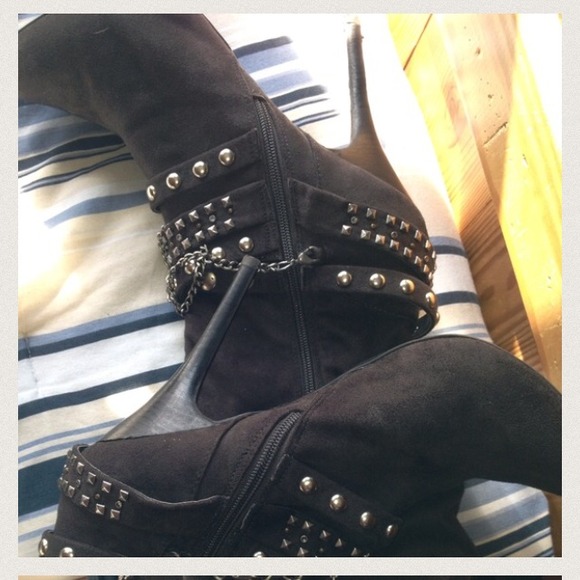 These boots are for morgan140