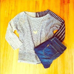SOLD IN BUNDLE/Free People Sweater