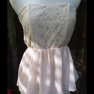 Sold NWT blause
