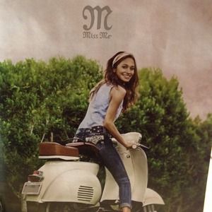 Bundle for eryyn miss me jeans and vs hoodie.