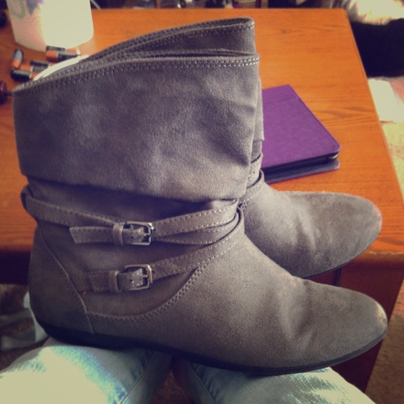 Boots!!! 👢👢👢