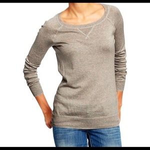 Lightweight Long Sleeve Raglan Top
