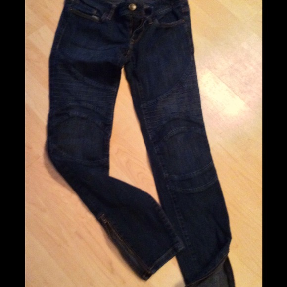 REDUCED💝Cute Ann Loft jeans - Picture 2 of 4