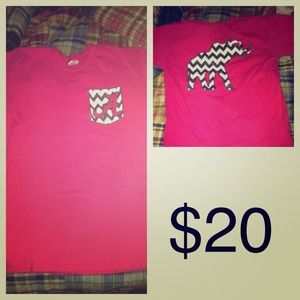 Alabama t-shirt. Size medium! PayPal accepted!
